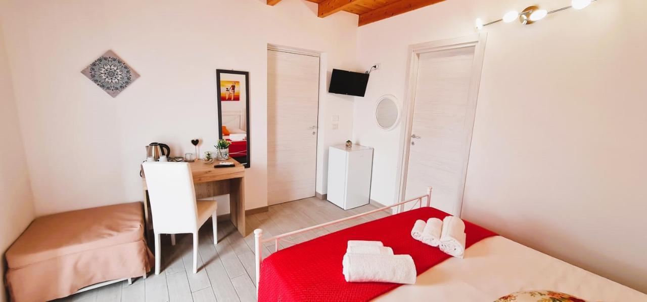 Kalispera Hotel Torre Lapillo Eksteriør billede