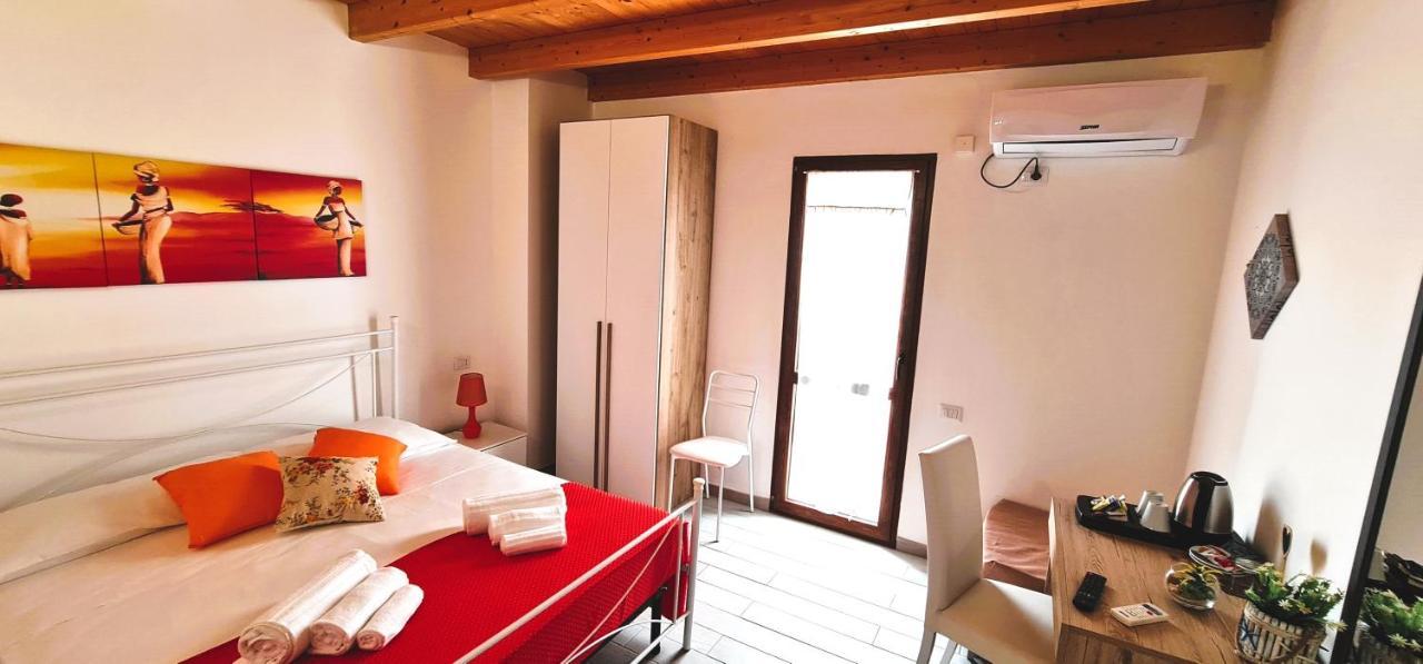 Kalispera Hotel Torre Lapillo Eksteriør billede